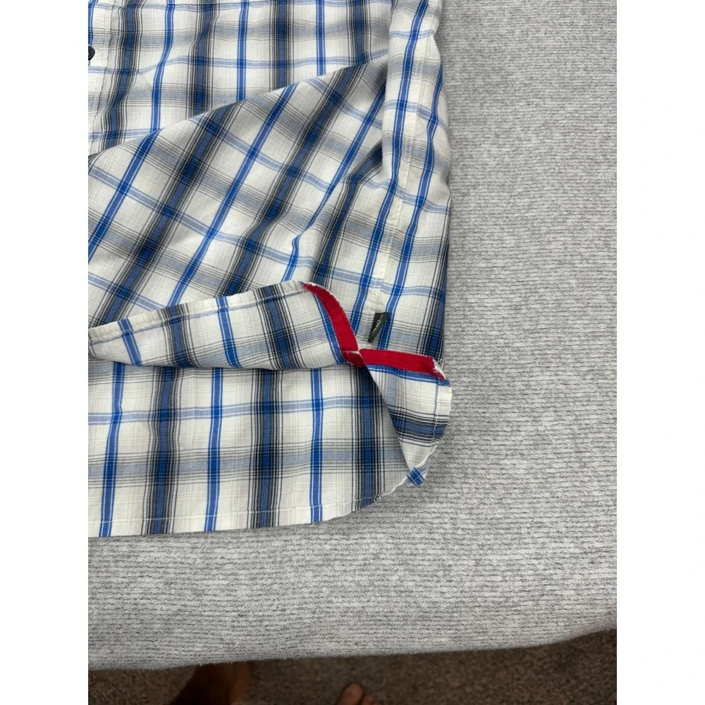 The North Face Mens XL Blue Plaid Short Sleeve Button Up Shirt AJEL Pocket